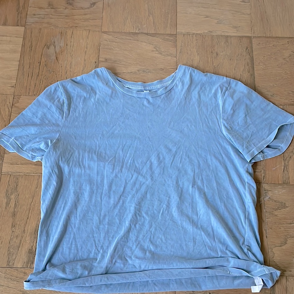 I am selling a boyfriend tee from Fabletics very comfy is a bit oversized cute